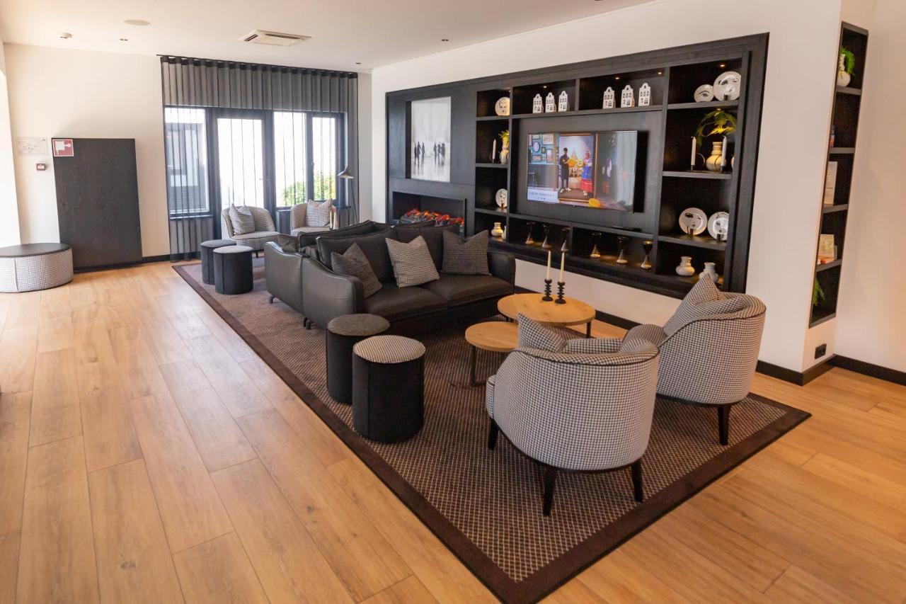 Hotel Gr8 3*