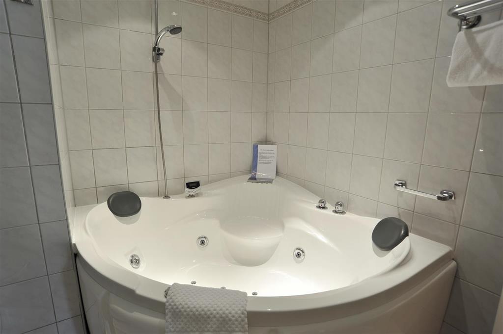 Gr8 Hotel 3*